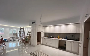 پاسداران 119متر دو خواب /فروش فوری / تراس/۲پارکینگ