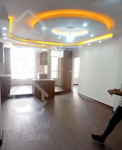 64 متری دو‌خواب / کف پارکت / پارکینگ اختصاصی