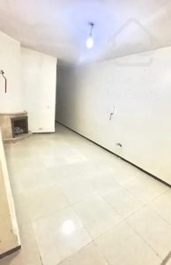 ۶۱متر/ خوش نقشه/فول امکانات/میدان محمدیه