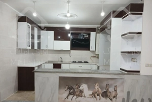 فروش ویلایی طبقه همکف در شهرک قصر قمشه.