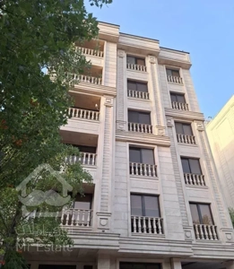 ۱۰۰ متر شمال هروی آفتابگیر طبقه ۴ فول امکانات لابی