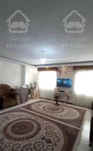 آپارتمان//۹۲متری//سند تک برگ