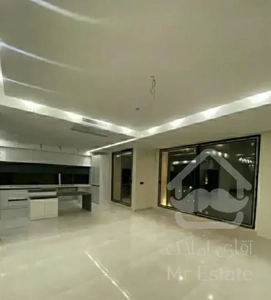 ۱۲۰ متر عرض ۱۴ دو خواب و پذیرایی نورگیر اقبال۴
