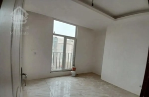 ۱۵۰متر/کلیدنخورده/رو به آفتاب/فروشنده واقعی/بهار