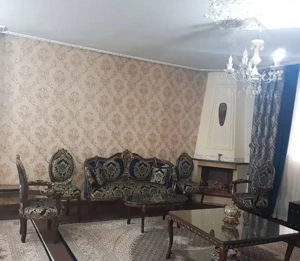 آپارتمان ۱۴۰ متری