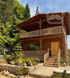 ویلا دوبلکس چسبیده به جنگل با انشعابات در تنگه لته