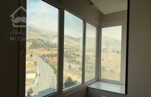 110متر آفتابگیر   /   دو خواب   /  برج های بام