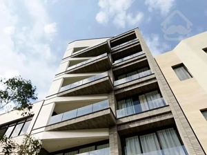 لادن/ ۱۲۰ متر فول/ صفر/ متریال اروپایی/ تک واحدی