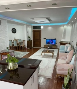 فروش واحد۱۰۰متری فول سنددار پیشنهادویژه(هادی)