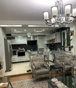 قدوسی شرقی آپارتمان شیک  2خواب 135 متری