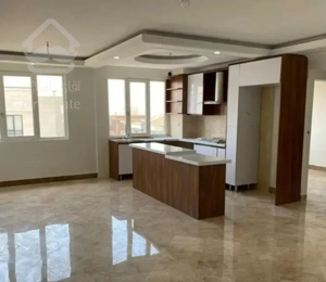 73 متر /  دوخواب /  8 ساله /   ورزی شمالی