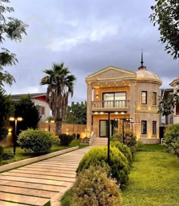 عمارت ویلا استخردار ( ۵۰۰ متری) قسطی