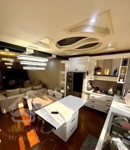 ۴۰ متر نقلی فلت فول بازسازی شده خیابان اجاره دار