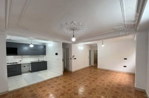 فروش آپارتمان ۸۱ متر در شهاب نیا حر ۱۵