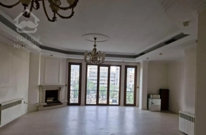 ۱۱۵ متر، بازسازی شده، گاندی، ویو مشجر