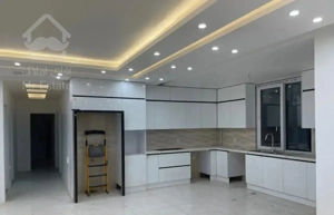 ۱۵۲ متری شیک نوساز فول امکانات