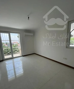 ۸۰۰ متر زمین/۹۵۰ متر بنا/ فاز ۲ هرمزان