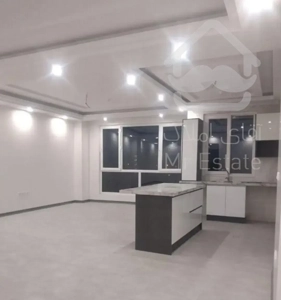 175 متر سه خواب فول امکانات صادقیه