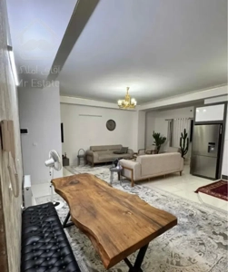 فروش آپارتمان ۱۱۰ متری آسانسوردار شیک و خوشنقشه