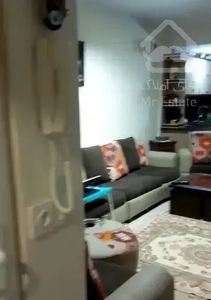 فروش آپارتمان ۵۴ متری ۱ خوابه زیر همکف در قلهک