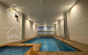 ویلا استخردار مدرن شهرکی ۴ خواب ساحلی