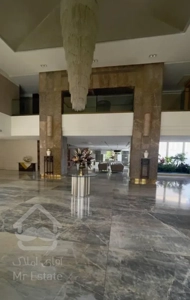 ولنجک 245 متر + تراس وسیع در عمارتی مدرن