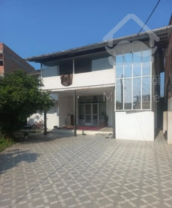 خانه حیاط دار