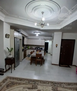 صد متری دوخواب گلین مقدم