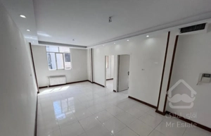 ۸۵متر/۲خ/فول‌امکانات/سالن‌پرده‌خور/تاپ‌لوکیشن