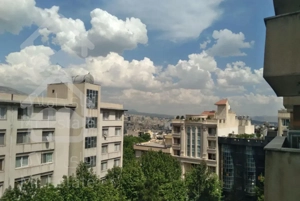 ۱۵۰ متر شمال اندرزگو نوساز