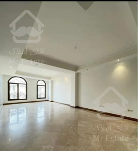 ۹۵ متر دو خواب/ طبقه روی همکف/ جنت شمال