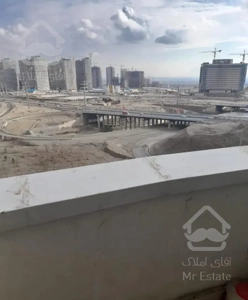 ابشار دریاچه ۱۵۰ متری رهن کامل