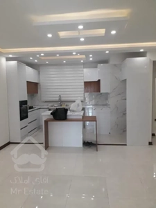 واحد اوکازیون ۹۰ متری کمالی شرقی/غرق در نور/۲خواب مستر/فول امکانات