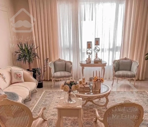 70 متر/خوش نقشه/نورگیر/فول امکانات