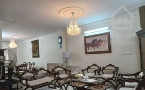 فروش آپارتمان ۱۰۰م.۲خ.پارکینگ دار.در جمال‌زاده