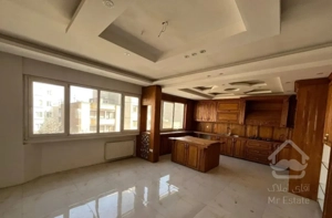 آپارتمان بازسازی شیک ۱۵۵ متر ۳ خواب اول دانش آموز