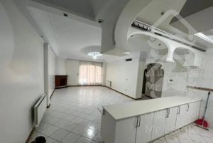 ۹۵ متر شمال میرداماد