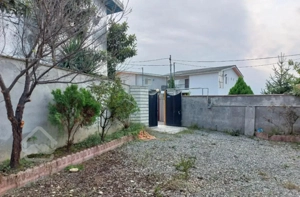 ویلا ۵۰۰متر زمین ۲خواب تخلیه مستقل ۵دقیقه به نور