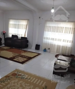 84 متر نور/خیابان مسجد جامع