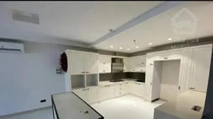 با اصالت ترین ساختمان گلشن/۱۸۵متر تکواحدی