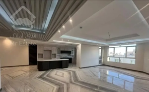 پاسداران/۲۱۵متر/سه خواب