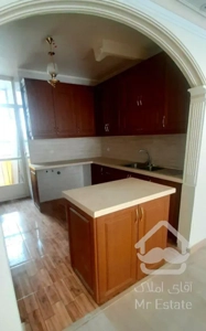 ۱۰۰متر غرق نور فول امکانات