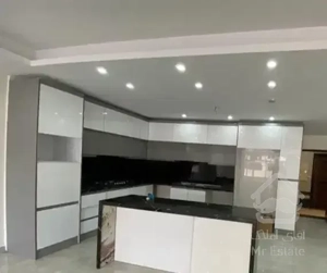 ۱۷۵متر۳خواب/مستر/جنوبی/۲پارکینگ/کلیدنخورده لوکس