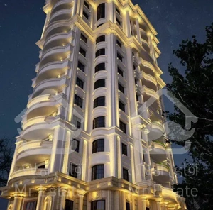 واحد آپارتمانی ۱۳۰ متری،سه خوابه در غرب تهران