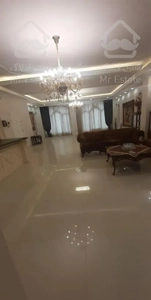 ۱۸۰متر سلطنتی