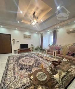 فروش واحد۹۵متری طبقه دوم در بهترین نقطه شهر