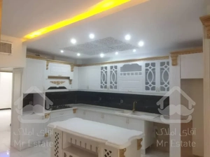 114متر  خوش نقشه   کم واحد  آلاله شرقی سرو