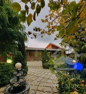 خانه‌قدیمی‌مناسب‌سکونت‌باغ۴۰۰متر‌/قیمت‌کل/فورری