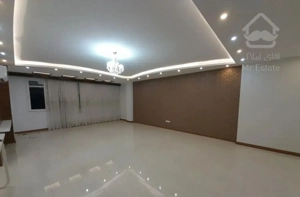 آپارتمان دوخوابه/سالن بزرگ/چند قدمی بلوار گلستان