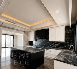 ۲۰۰ متری صفر لوکس/درب مستقل حیاط اختصاصی/دعبل